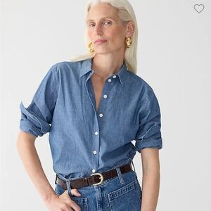 NWT JCREW Cropped garçon shirt in chambray in size 8